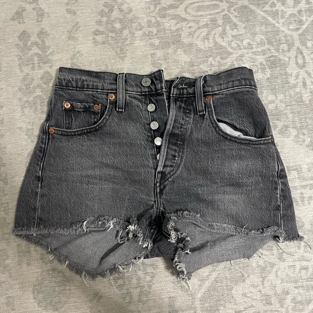Women's Distressed Denim Shorts Levi’s